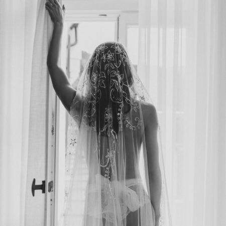 Braut, Getting-Ready, Hochzeitslingerie. Black an White, Tüll, Schleier