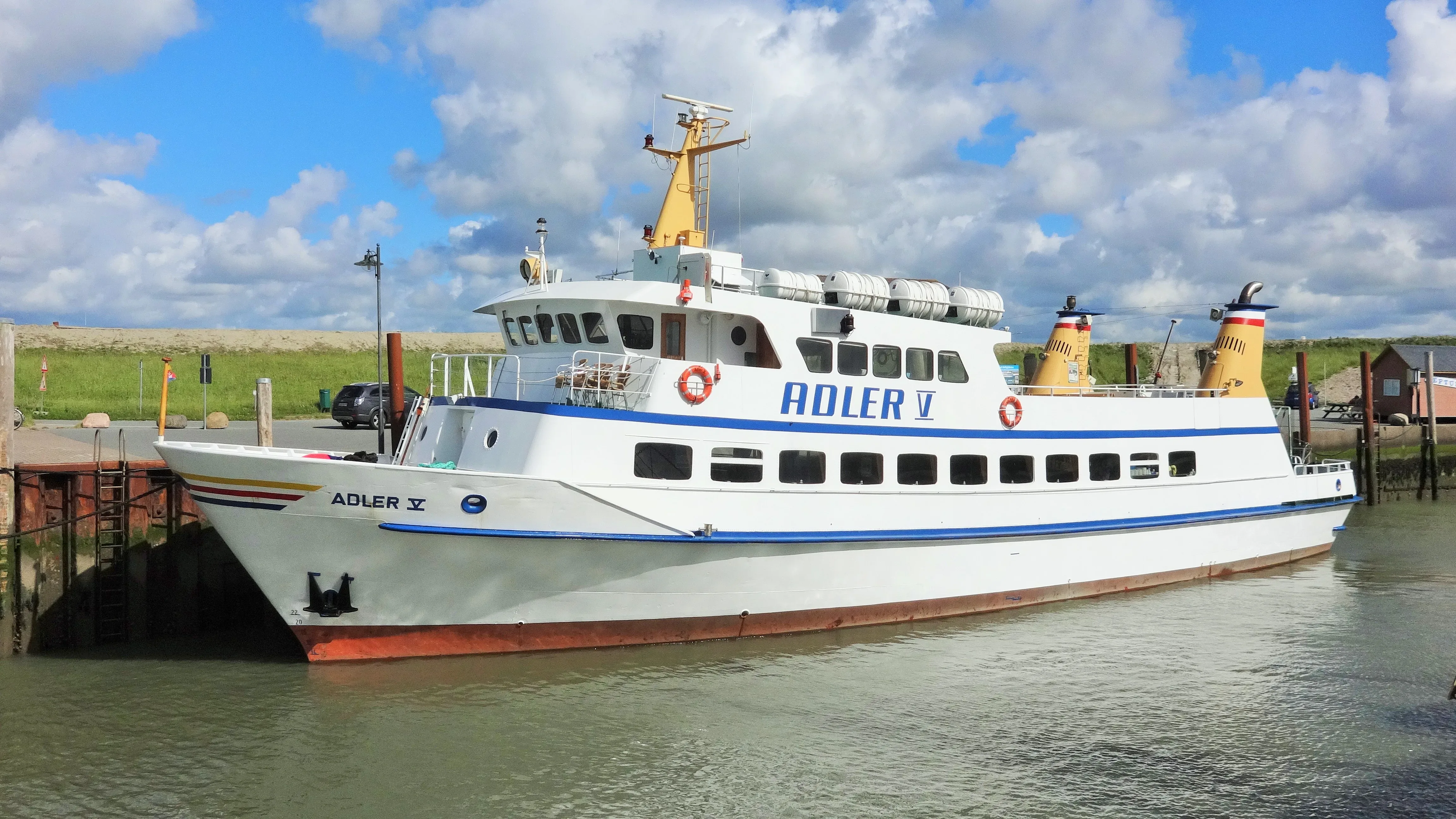 Heiraten an der Küste, Schiffstrauung, Standesamtliche Trauung, Trauung am Meer, Standesamt an der Küste, Standesamt, Außenstelle Standesamt, heiraten an der Küste, Hochzeitslocation, Maritime Hochzeit