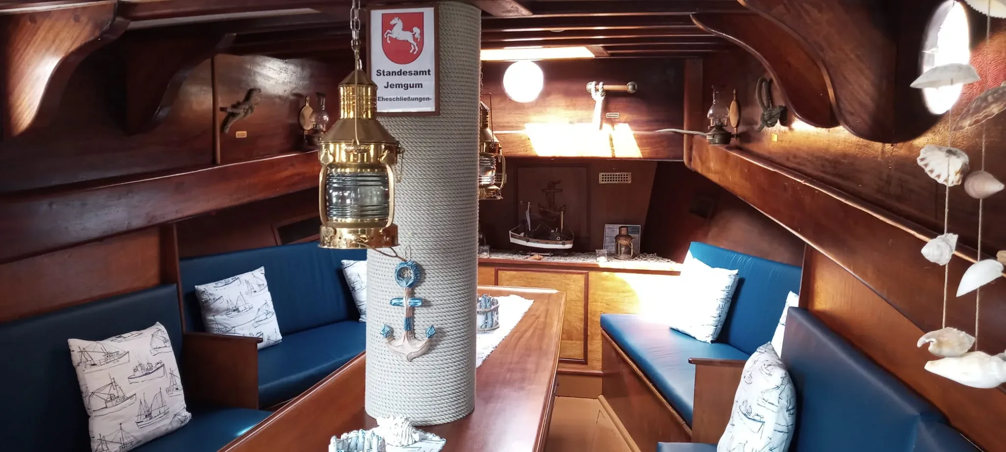 Heiraten an der Küste, Schiffstrauung, Standesamtliche Trauung, Trauung am Meer, Standesamt an der Küste, Standesamt, Außenstelle Standesamt, heiraten an der Küste, Hochzeitslocation, Maritime Hochzeit