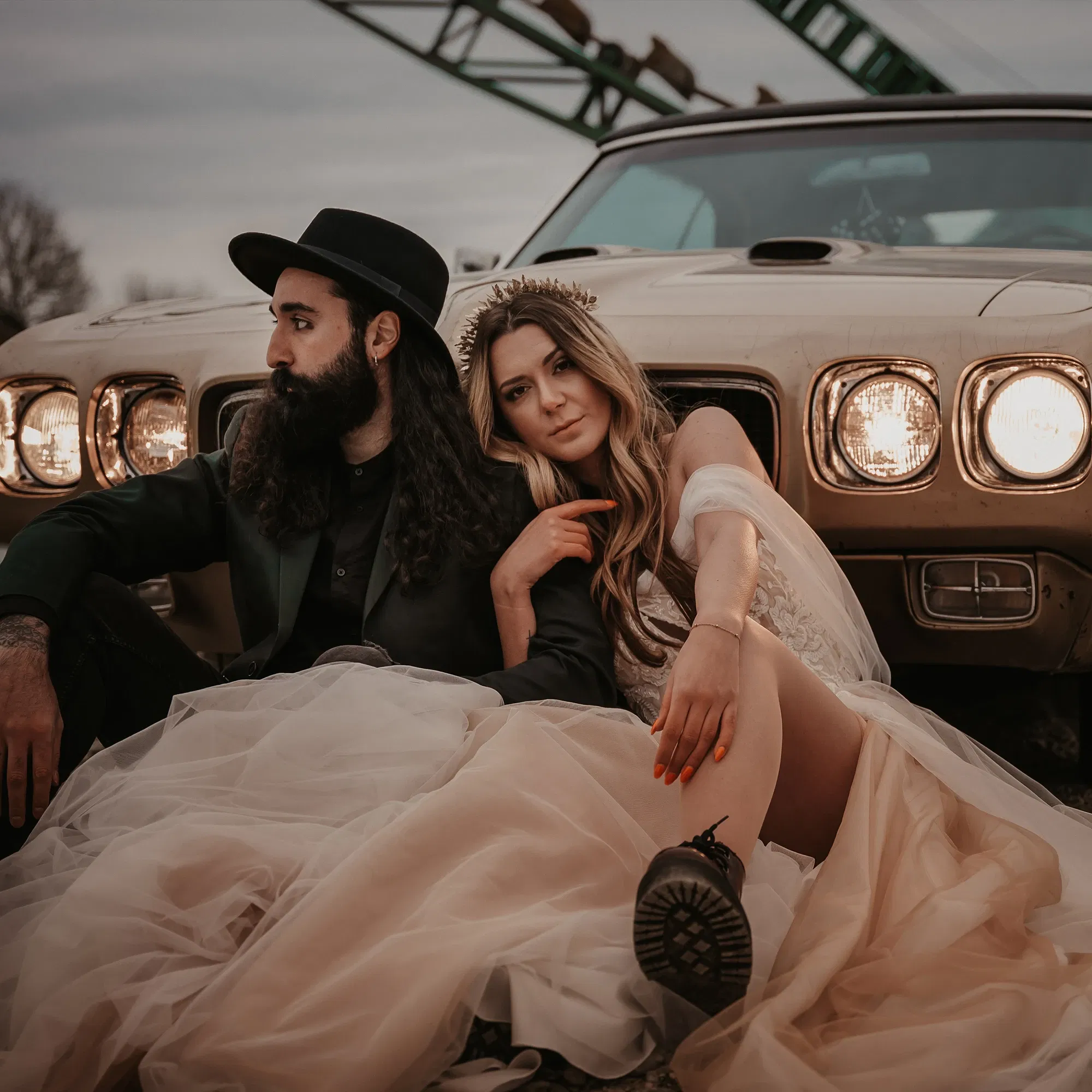 Brautpaar - Auto