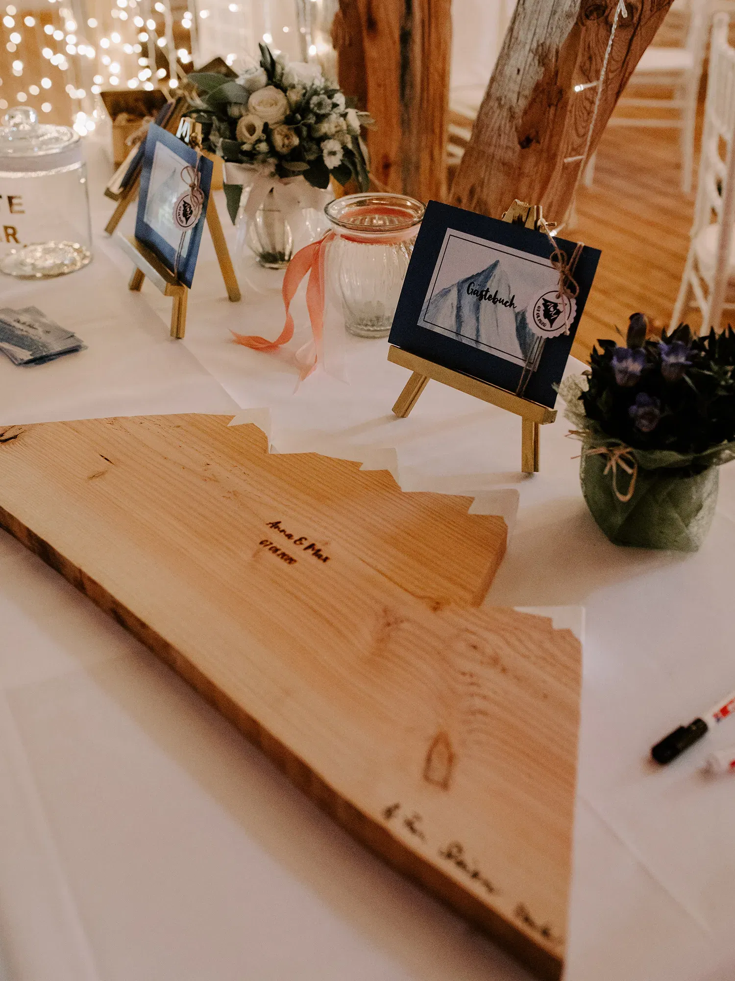 Mottohochzeit - Hochzeitskonzept - Table setting - Berge