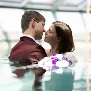Hochzeit unter Wasser: Ein Brautpaar erzählt von seiner außergewöhnlichen Trauung