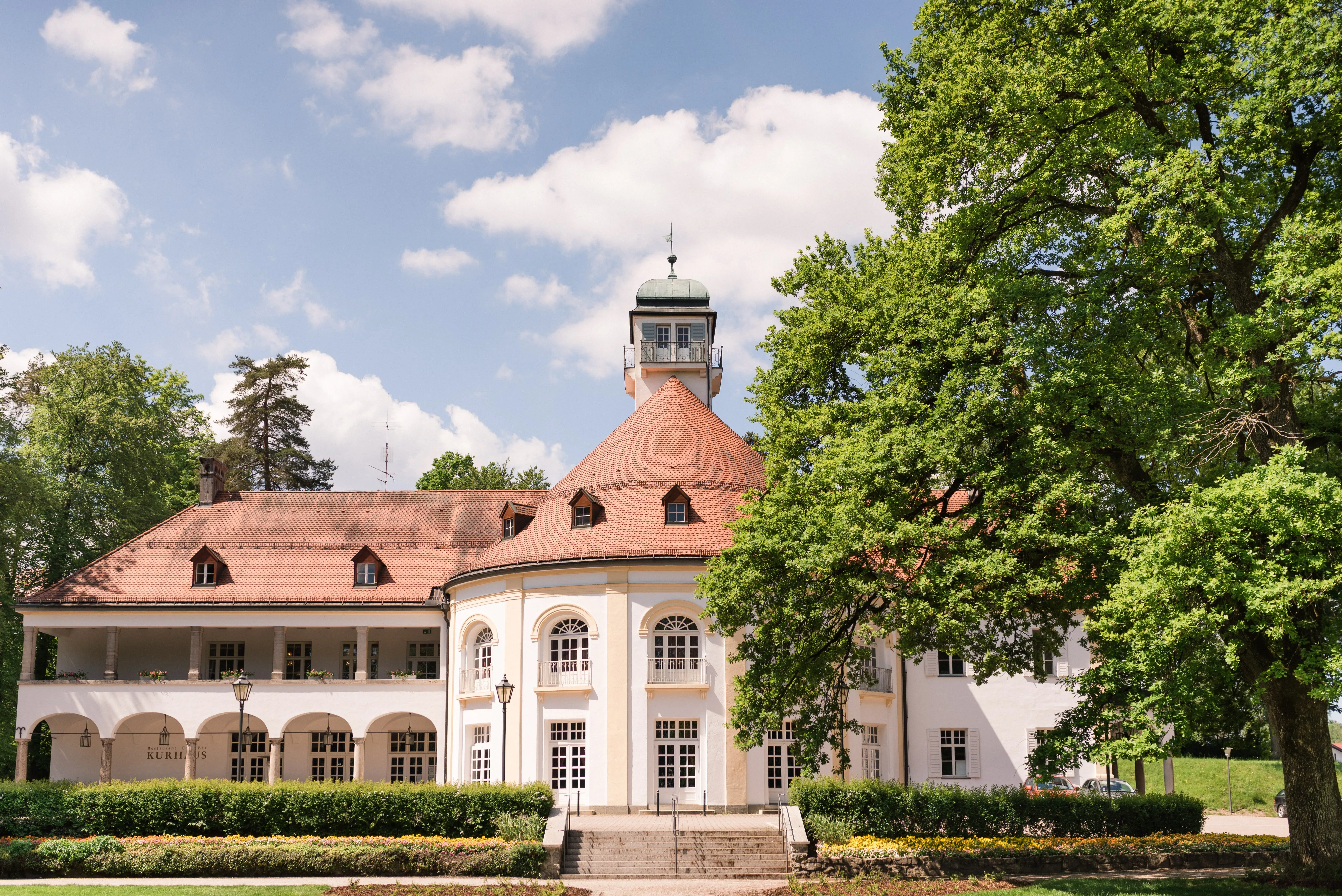 Der Eingang des Kurhaus Bad Tölz