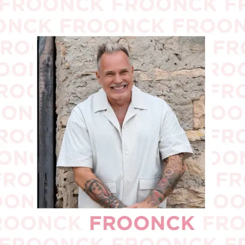 Banner von Frooncks Hochzeitskolumne, an der rechten Seite ist ein Foto von Froonck zu sehen.
