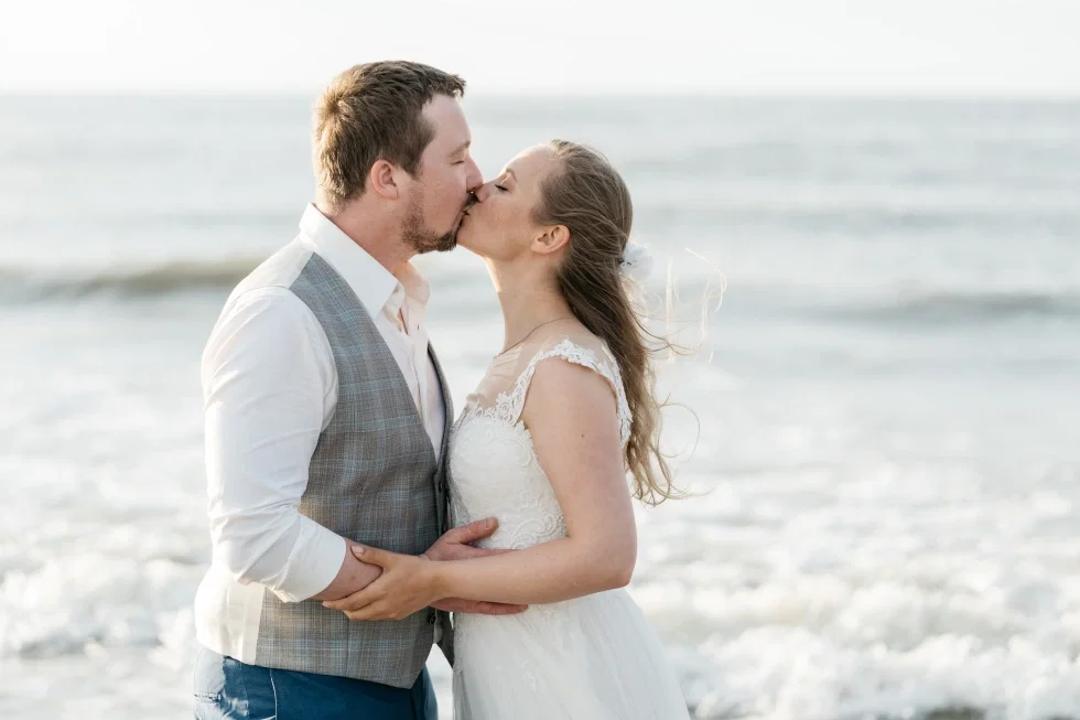 Janina und Sebastian am Strand