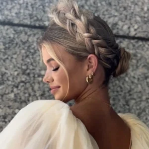 Brautfrisuren Trends: Styling-Inspirationen für die Hochzeit